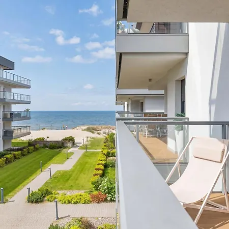 Baltic Blush - With A Sea View Apartment
